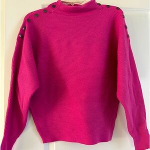 NWOT Large Size Sweater.